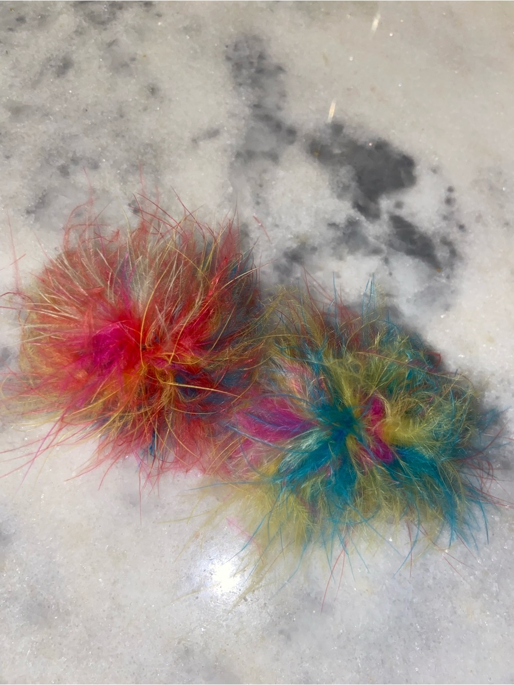 Colorful Fuzzy Pom Pom Hair Clips - Multicolor